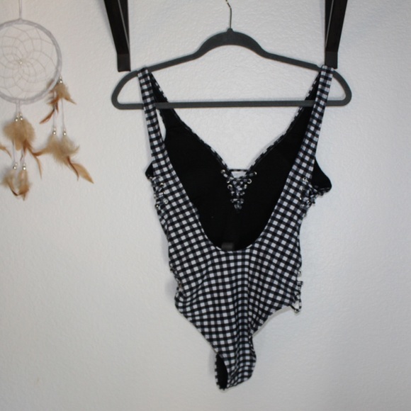 One piece bathing suit. - Picture 3 of 3